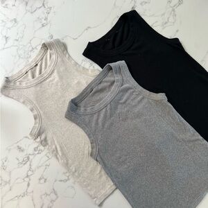 Banana Republic Factory Women's Tank Tops - Black, Gray, Cream